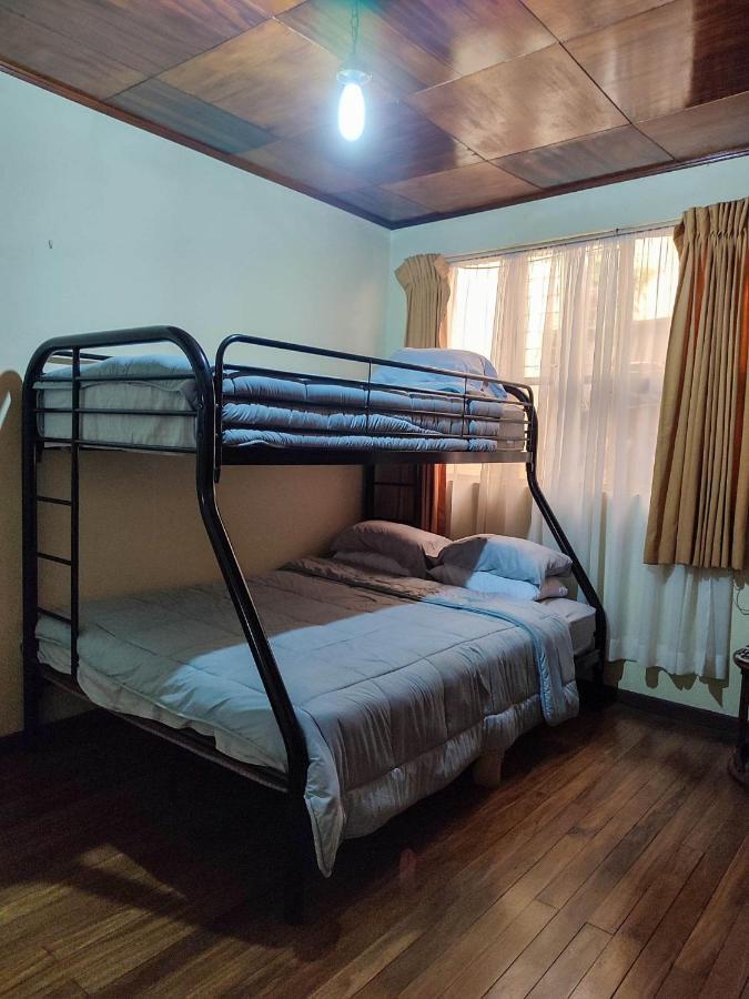 The Cozy Cactus House B&B Cartago Centro English Spoken Exterior foto